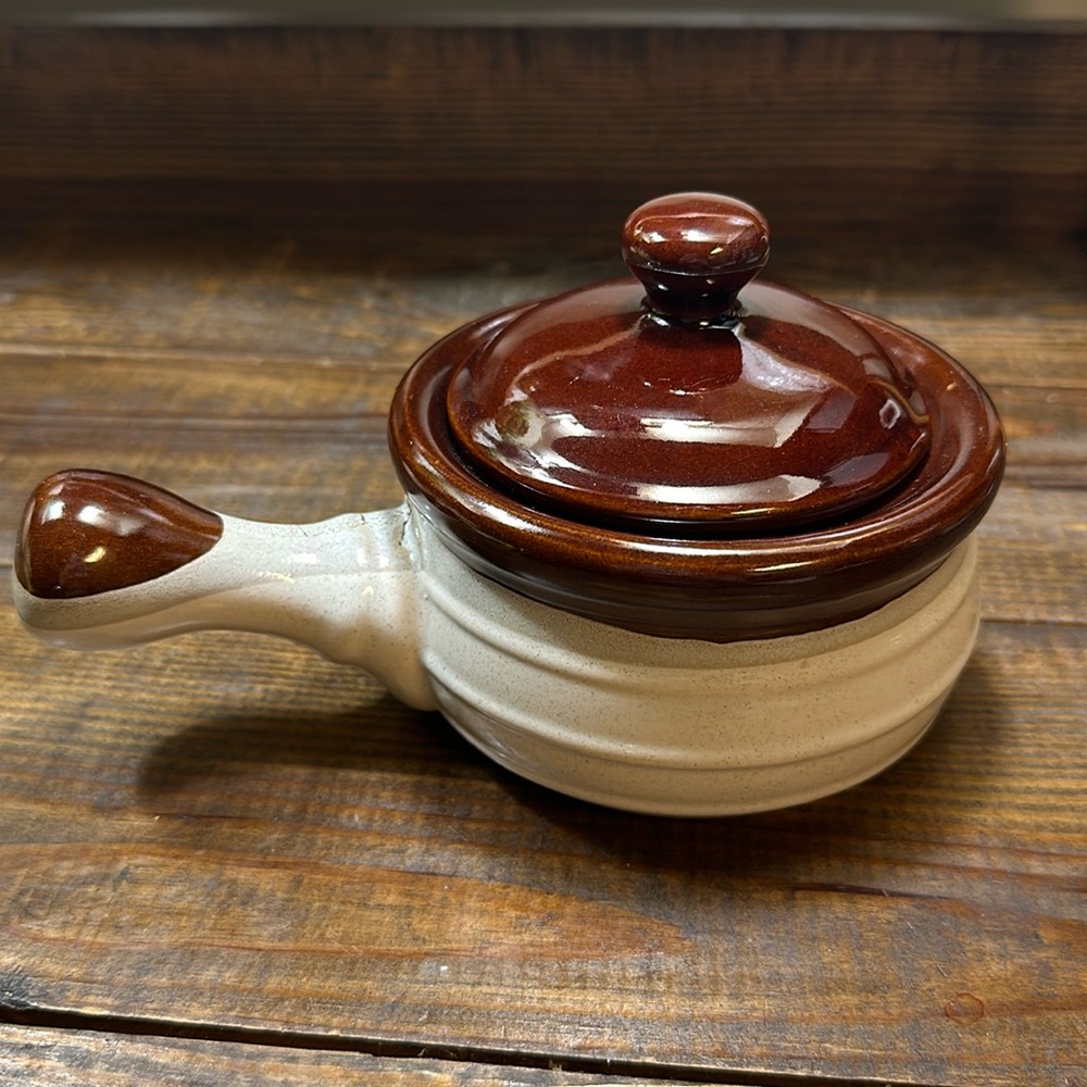 Vintage French Onion Soup Bowl Lid Brown Beige Stoneware Ceramic Ovenproof MCM
